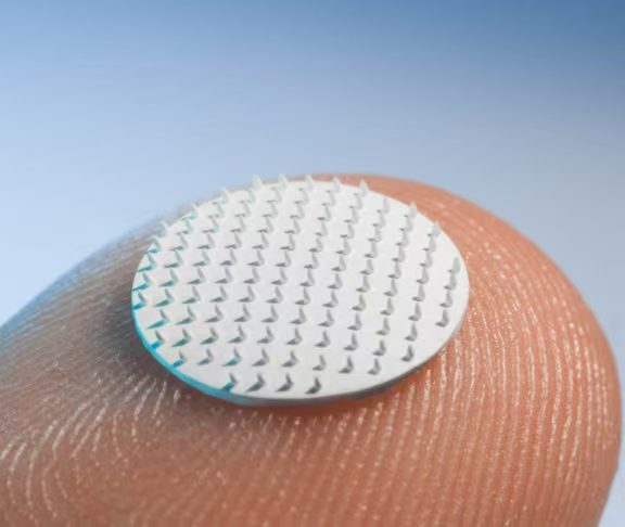 Hydrogel Microneedle Fabrication: Femtosecond Laser Solution for Sub-micron PDMS Structure Etching